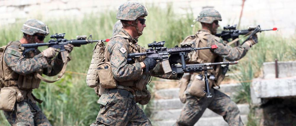 Künftig soll Künstliche Intelligenz amerikanische Soldaten stärken, entlasten, schützen.