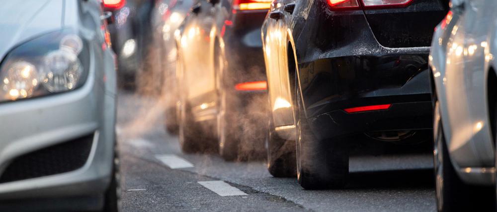 Vernebelte Lage: Autoabgase erhitzen die Debatten. Wie seriös die geführt werden, ist nicht immer klar.