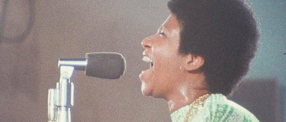Beseelt. Aretha Franklin beim Kirchenkonzert. 