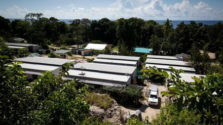 Blick auf Internierungslager für Flüchtlinge auf der Pazifikinsel Nauru. Die Insel sollte ebenso wie die Weihnachtsinsel geschlossen werden.
