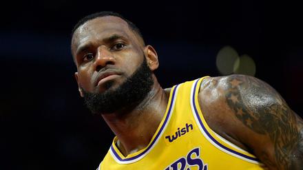 Natürlich dabei. Auch LeBron James wird beim All-Star-Game in Charlotte dabei sein. Es ist seine fünfzehnte Nominierung.