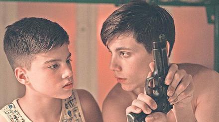 Luca Nacarlo und Francesco Di Napoli in „La paranza dei bambini“. Der Film startet am 22. August.