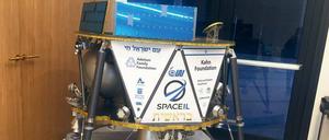 Leichtgewicht. Mit 185 Kilogramm wird „Beresheet“ (hier ein Modell) die leichteste Raumsonde sein, die je auf dem Mond gelandet ist. Abflugsort ist Cape Canaveral in Florida, Landeplatz im Mare Serenitatis, zwischen den Landeplätzen von Apollo 15 und 17. 