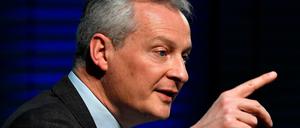 Frankreichs Wirtschaftsminister Bruno Le Maire fordert Deutschland und Frankreich auf, sich in wichtigen Wirtschaftsfragen zusammenzuschließen. 