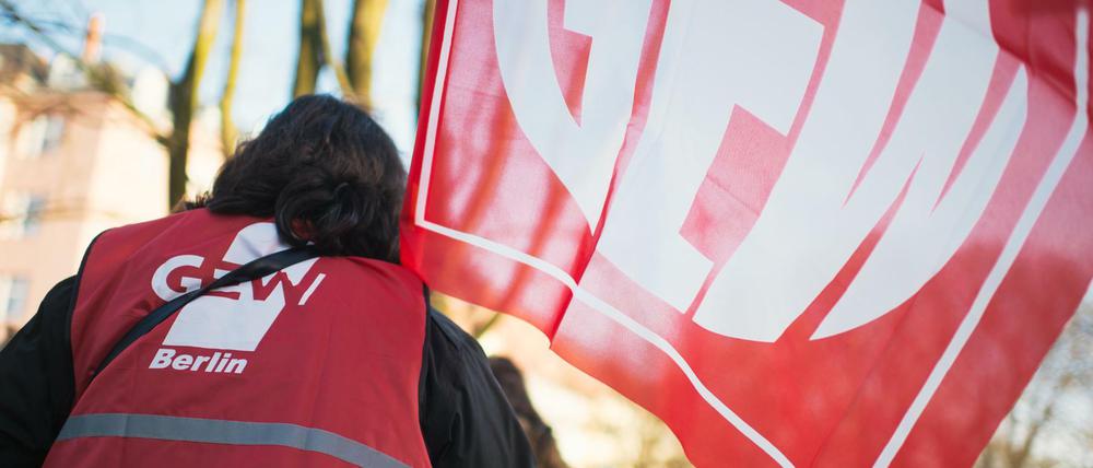 Die GEW ruft zum Warnstreik auf.