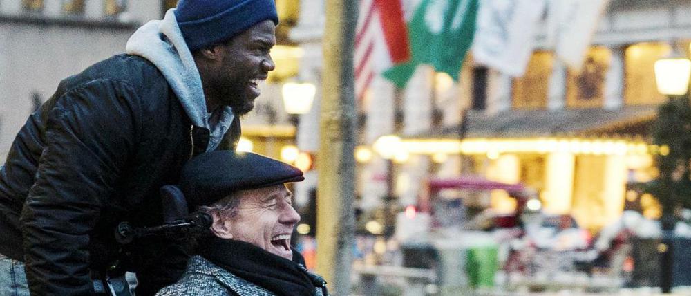 Dell (Kevin Hart) bringt neuen Schwung in das Leben des misanthropen Phillip (Bryan Cranston).