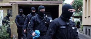 Die Polizei hat 15 Objekte mutmaßlicher Islamisten in Hessen und Nordrhein-Westfalen durchsucht (Symbolbild).