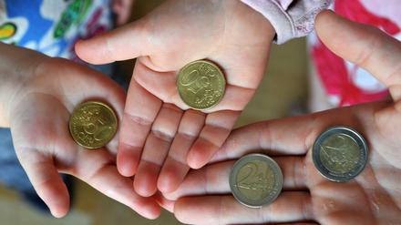 Jedes zweite Kind in Deutschland hat Angst vor Armut.