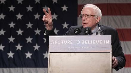 Noch einmal: Bernie Sanders, hier im Vorwahlkampf 2016, versucht wieder, Präsidentschaftskandidat der Demokraten zu werden. 