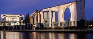 Das Bundeskanzleramt. Auch Angela Merkel beschäftigt Rechtsanwälte. 