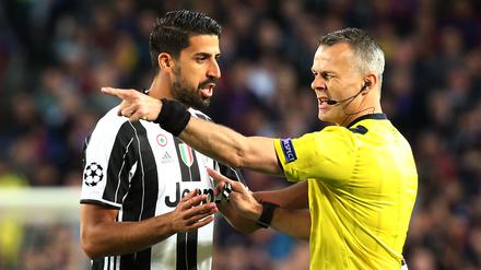 Sami Khedira (l.) leidet einem Bericht zufolge an Herzproblemen.