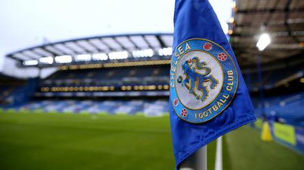 Drastisch. Der FC Chelsea darf bis 2020 keine Transfers tätigen.