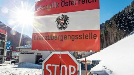 Ziel der erneuten Verschärfung des Asylrechts soll sein, dass künftig in Österreich praktisch keine Asylanträge mehr gestellt werden können. 