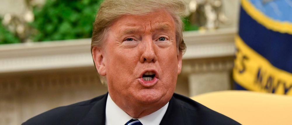 Donald Trump bringt Opac mit nur einem Tweet dazu, die Ölpreise sofort zu senken.