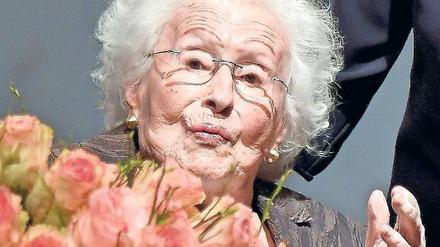 Reiste viel. Hilde Zadek.