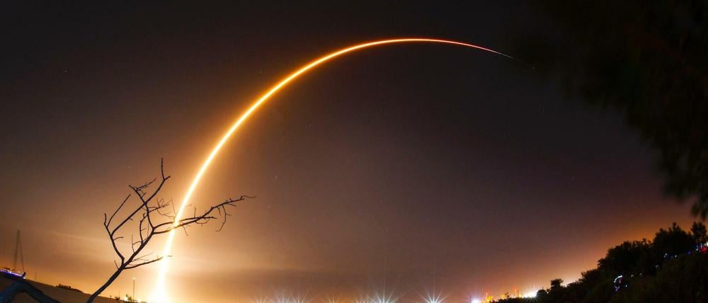 Erfolgreicher Start in Cape Canaveral: Eine Rakete der Firma SpaceX vom Typ "Falcon 9" hebt mit Israels Sonde "Beresheet" ab.