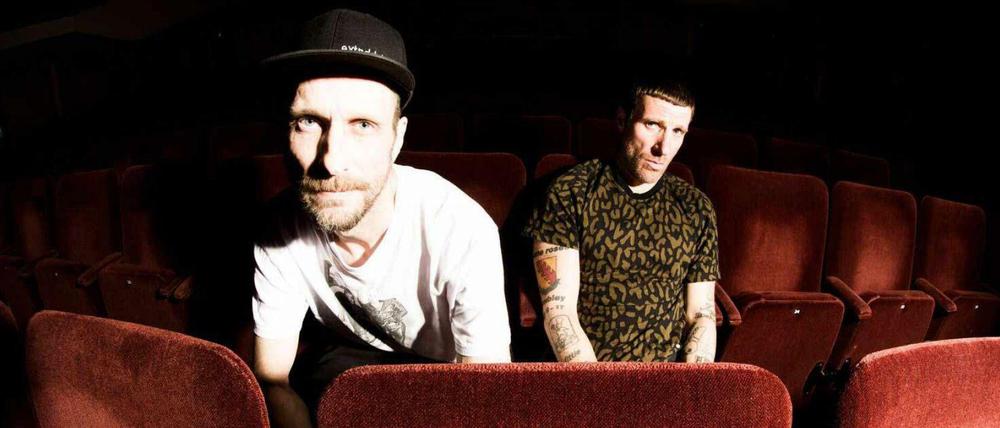 Alltagsbeobachtungen von links unten. Das britische Duo Sleaford Mods veröffentlicht mit "Eaton Alive" ihr fünftes Album.