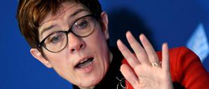 Annegret Kramp-Karrenbauer Anfang Januar bei der Klausurtagung der Schwesterpartei CSU in Kloster Seeon.