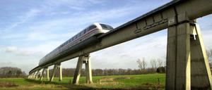 Es ist ein weites Magnetfeld. Das Emsland hatte bereits Anschluss an den Transrapid – wegen einer Teststrecke.
