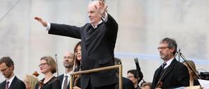 Daniel Barenboim bei "Staatsoper für alle" auf dem Bebelplatz.