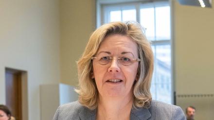 Heike Fölster, Finanzgeschäftsführerin der Flughafengesellschaft, sagte am Freitag vor dem BER-Untersuchungsausschuss aus.