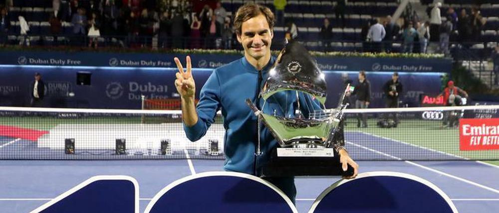 Geschafft. Roger Federer ist jetzt auch im Klub der 100er.