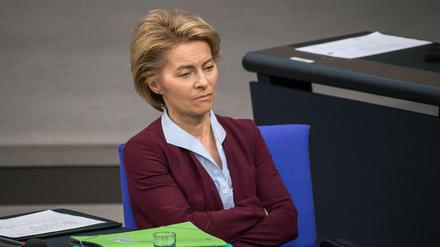 Bundesverteidigungsministerin Ursula von der Leyen bei einer Sitzung des Deutschen Bundestags. (Archivbild)