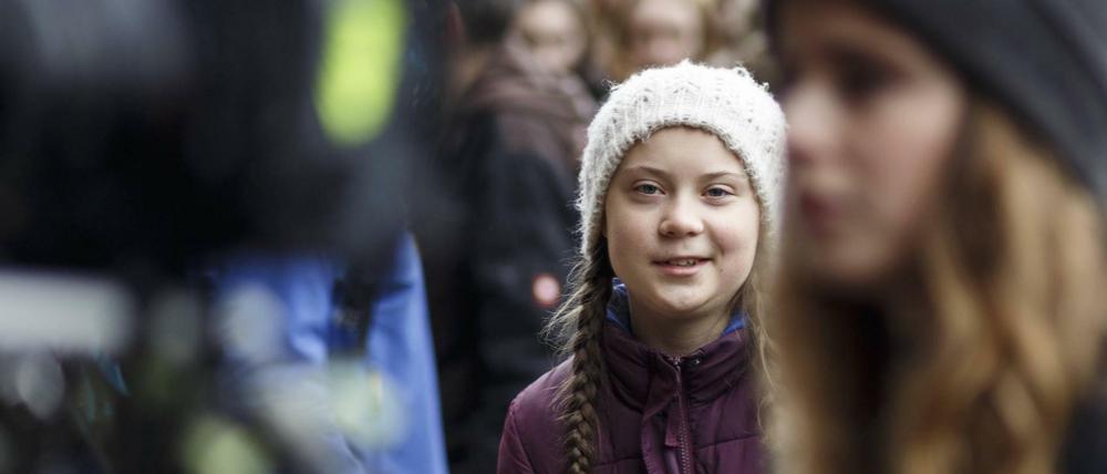 Klimaaktivistin Greta Thunberg in Hamburg – im Vordergrund: Schülerstreik-Organisatorin Luisa Neubauer.