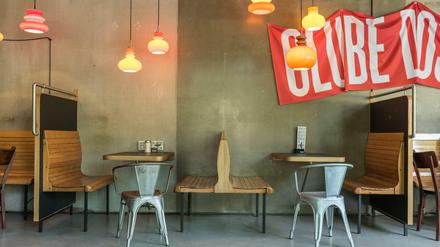 Zum Lesen. „Das Kapital“ hat der Leipziger Designer Markus Dreßen sein Café in der Galerie für Zeitgenössische Kunst genannt.