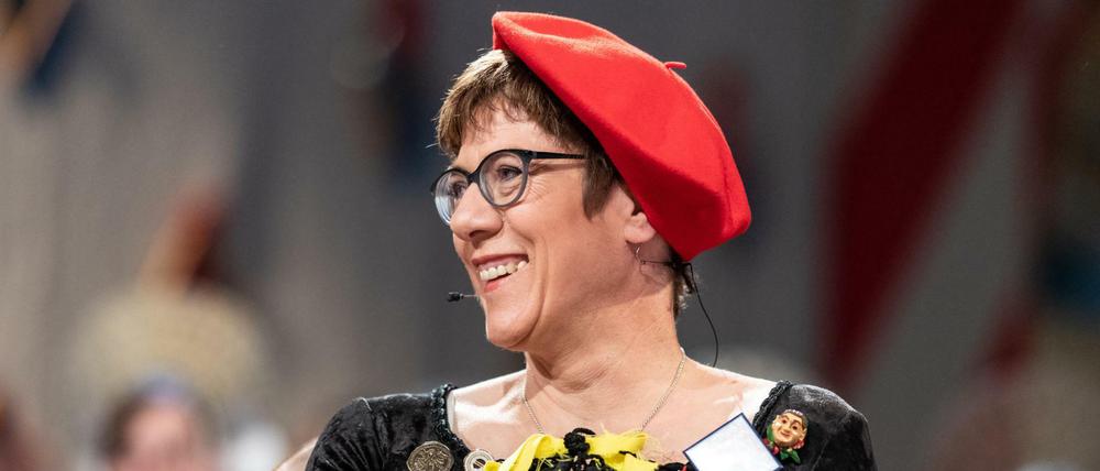 Annegret Kramp-Karrenbauer (AKK) beim Narrengericht in Stockach.