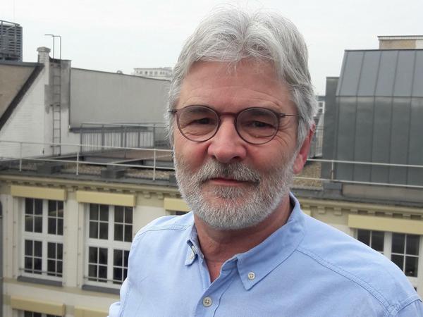 Als Mitglied der „Ständigen Impfkommission“ erarbeitet der Kinderarzt Martin Terhardt Empfehlungen.