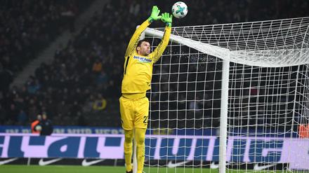 Isst jeden Tag Lachs. Und das schadet Herthas Torhüter Rune Jarstein offensichtlich nicht. 