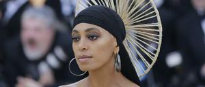 Die Stilikone Solange Knowles, hier bei einer Gala im Metropolitan Museum of Art, bewegt sich zwischen Musik und Kunst.