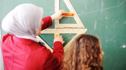 Schließlich schreiben wir auch arabische Zahlen.