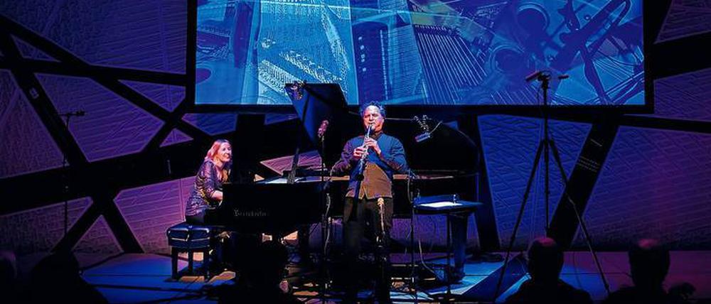 New Yorker Klangforscher. Pianistin Tagg und Klarinettist Krakauer. 