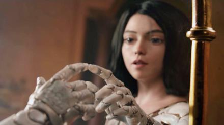 Cyborg auf Selbstfindung. Die Manga-Verfilmung "Alita: Battle Angel" beschäftigt sich mit Transhumanismus.