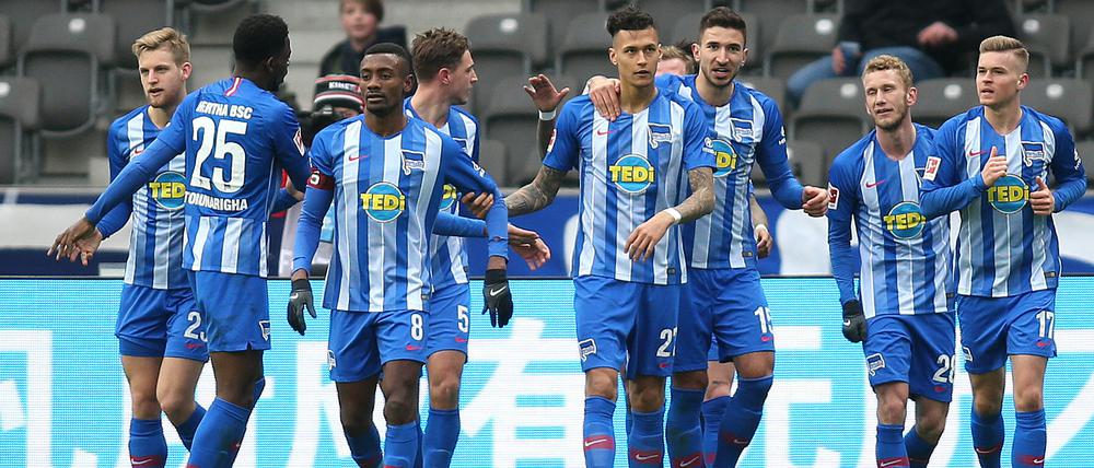 Endlich mal wieder im eigenen Stadion gewonnen: Hertha BSC.