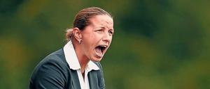 Hier bin ich. Ex-Torjägerin Grings reüssiert auch an der Seitenlinie.