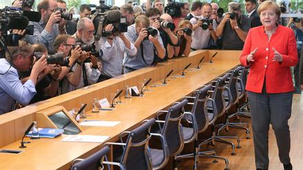 Reden reicht nicht mehr. Kanzlerin Merkel bei der Bundespressekonferenz.