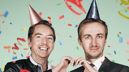 "Fest &amp; Flauschig" mit Jan Böhmermann und Olli Schulz ist das erfolgreichste Podcast von Spotify. Weitere Podcasts sind in Vorbereitung.