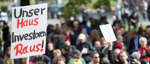 Wohnungsnot und stetig steigende Mietpreise bringen Mieter auf die Straße.