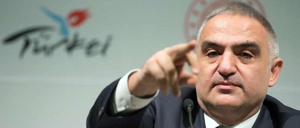 Mehmet Nuri Ersoy, der türkische Minister für Kultur und Tourismus, auf der ITB in Berlin.
