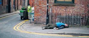 Straßenrausch. In vielen britischen Stadtzentren sind Spice-Süchtige ein alltäglicher Anblick.