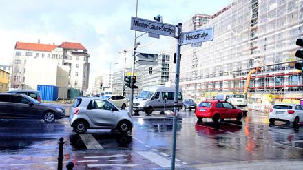 Wenig prominent: Die Minna-Cauer-Straße wird schnell übersehen. 
