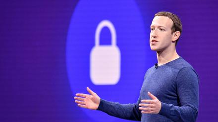 Facebook-Chef Mark Zuckerberg kündigt ein will sein Unternehmen zukünftig auf den Schutz der Privatsphäre ausrichten.