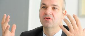 Marcel Fratzscher leitet seit dem 1. Februar 2013 das Deutsche Institut für Wirtschaftsforschung und ist Professor für Makroökonomie an der Humboldt-Universität zu Berlin.