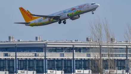 Noch immer ist nicht sicher, wann die ersten Flugzeuge am BER starten können.