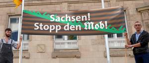 Gegen rechte Ausschreitungen in Chemnitz: Kundgebung Ende August 2018 vor der Sächsischen Landesvertretung in Berlin.