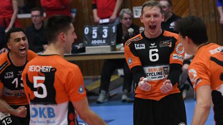 Sergej Grankin (Nummer 6) und seine Berliner Teamkollegen überzeugten in Lüneburg.