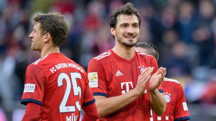 Wieder glücklich. Thomas Müller (l.) und Mats Hummels hatten nach dem 6:0-Sieg wieder was zu lachen. 